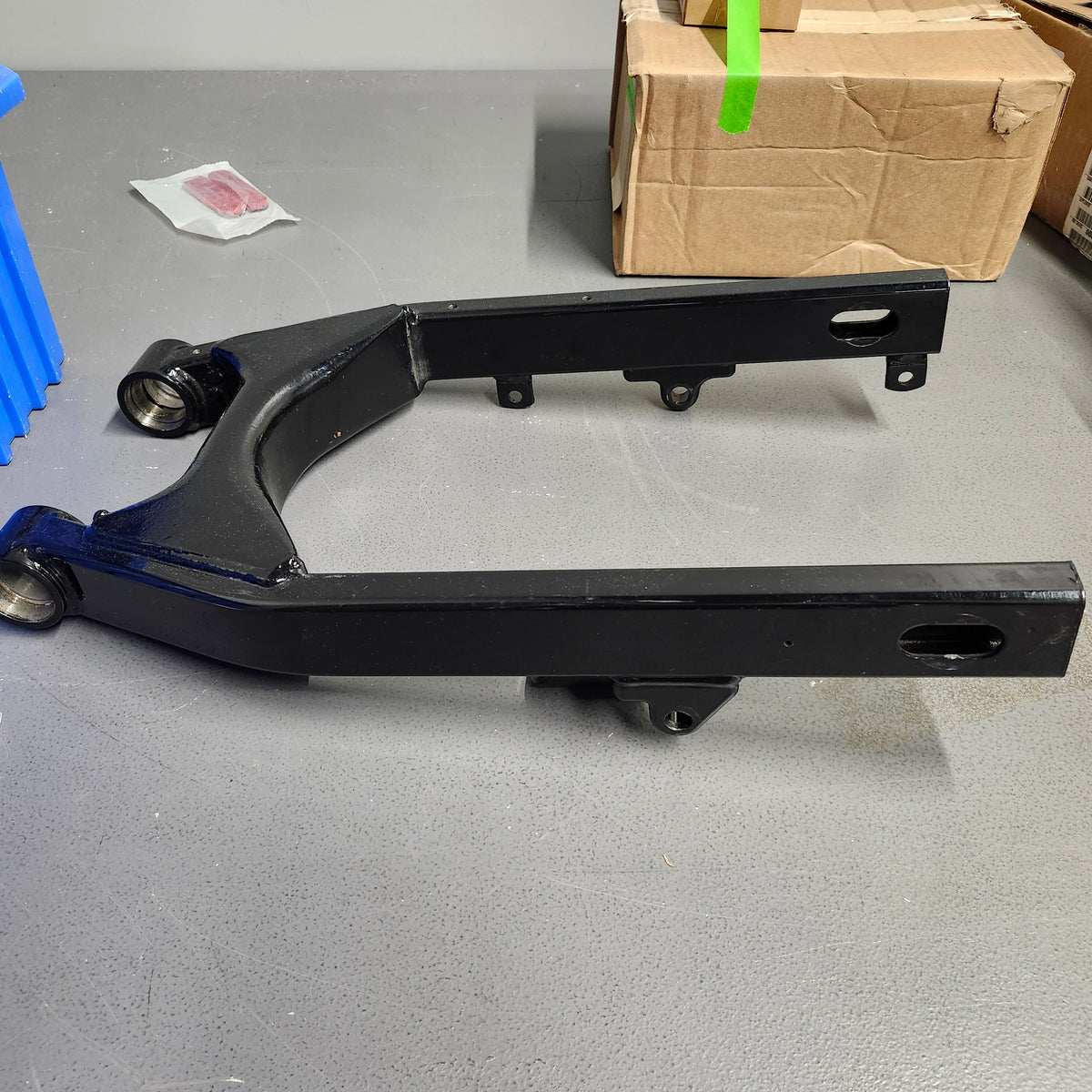 Stock swingarm from 2003 Dyna lower rider