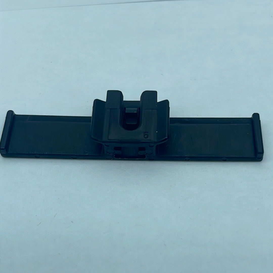 #10136 Main wiring harness Connector retainer stud Plastic Genuine Harley-Davidson product Used on all Touring models from 1994-2005 Used on all Softail models from 2000-2006 Used on all XL models from 1994-2003 Obsolete-So once they are gone their GONE!
