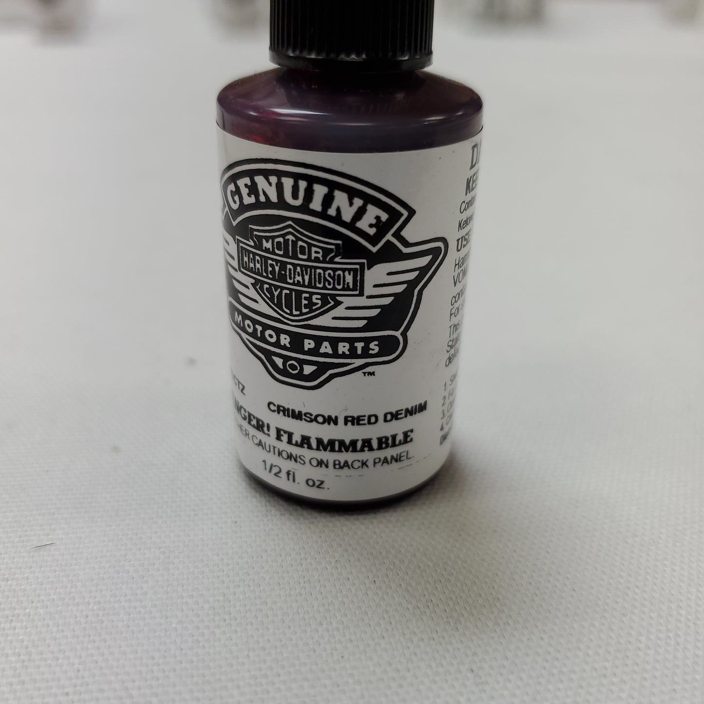 Genuine Harley-Davidson touch up paint kit Kit Includes Crimson red denim and denim clear top coat #98601CTZ Color was used for 2008 model year motorcycles