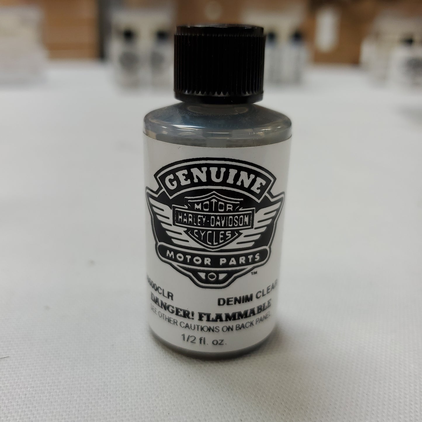Genuine Harley-Davidson touch up paint kit Kit Includes Crimson red denim and denim clear top coat #98601CTZ Color was used for 2008 model year motorcycles