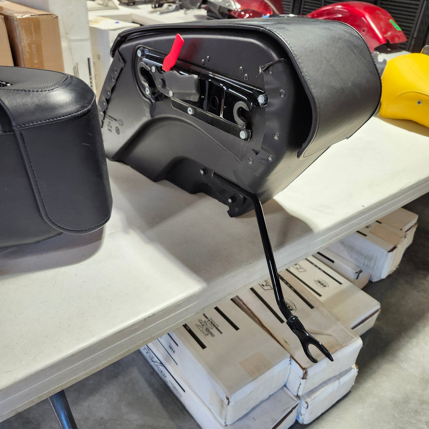 M8 fatboy detachable saddlebags