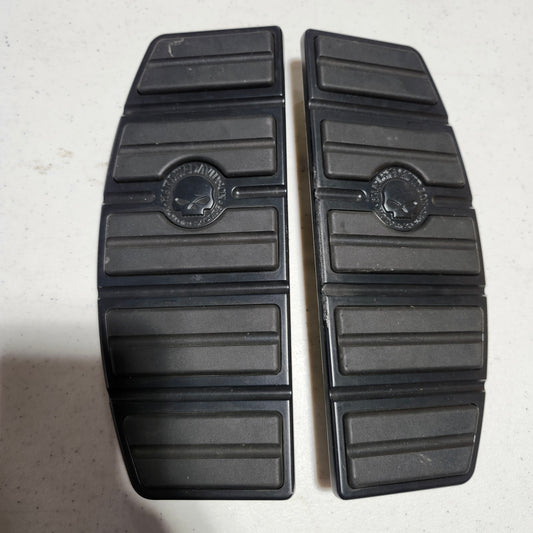 Black Willie G passenger floorboards inserts