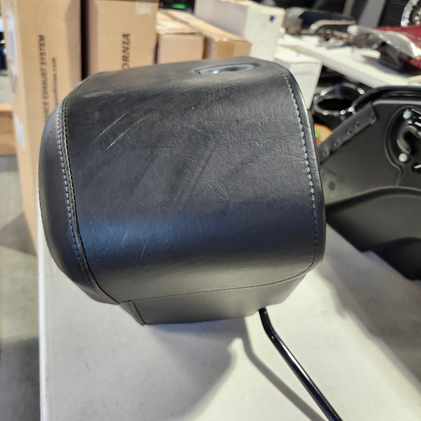 M8 fatboy detachable saddlebags