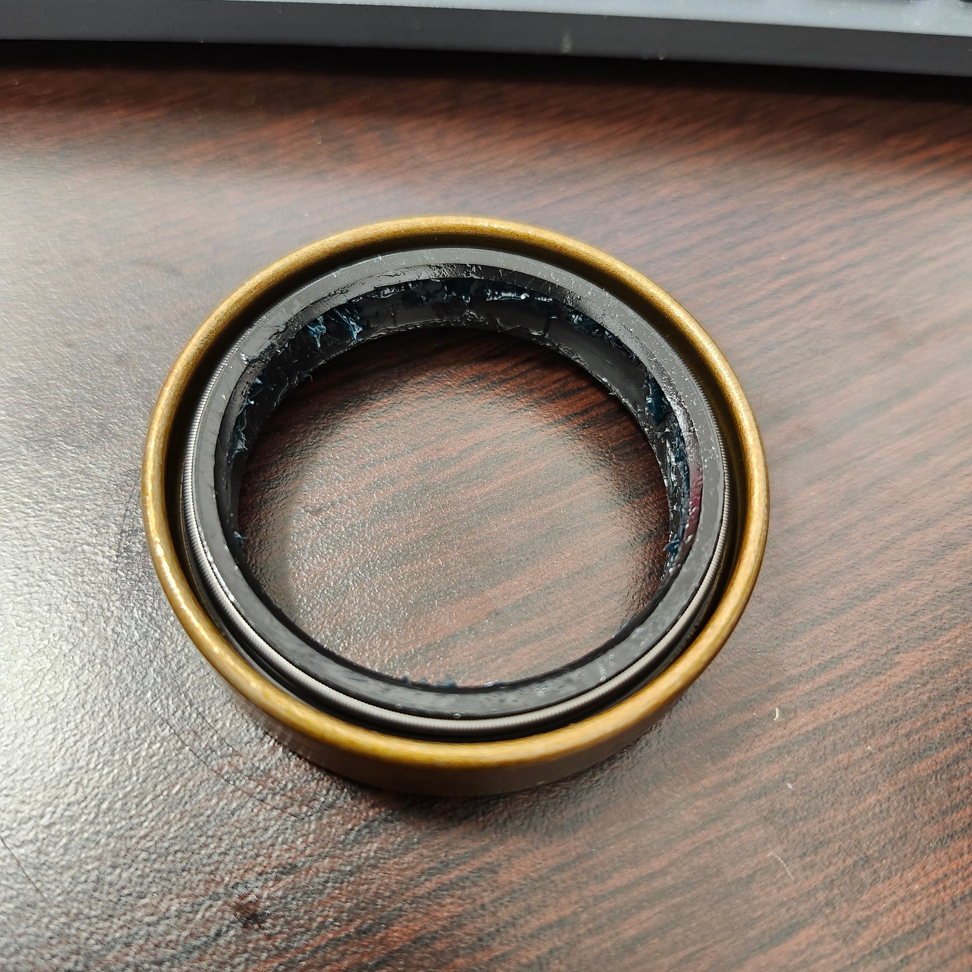 #11000134 Crankcase Seal for Milwaulkee 8 motors

Genuine Harley-Davidson product

Fits 2018-2024 softail models and 2017-2025 touring models