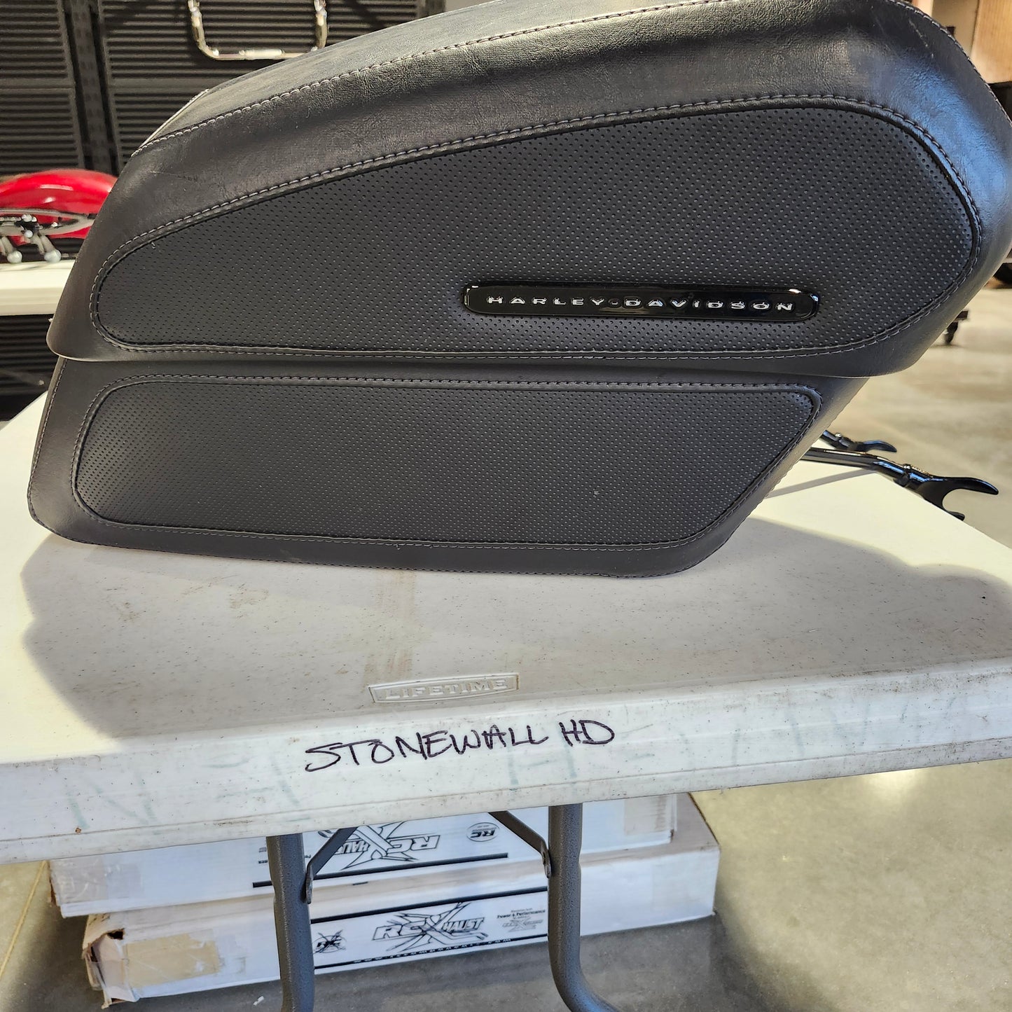 M8 fatboy detachable saddlebags